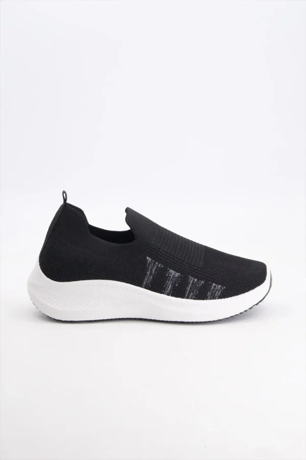 Black-camel-super-comfort-skechers-8521