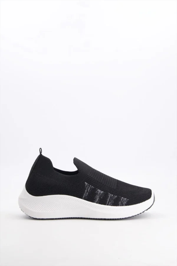Black-camel-super-comfort-skechers-8521